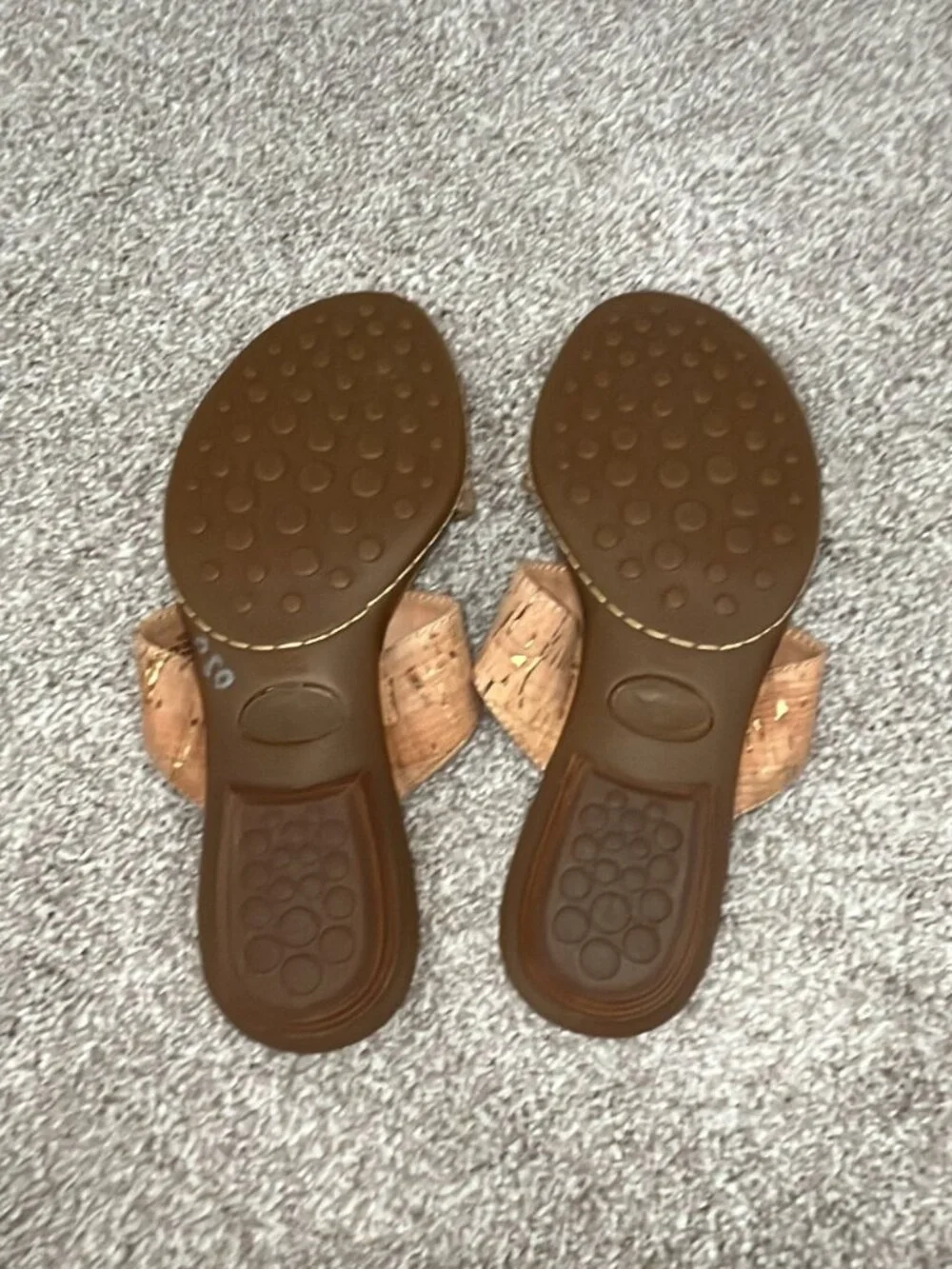 Söfft Tan Cork Texture Leather Sandals Gold Chain Detail Comfort Slides Sz 6 NWT